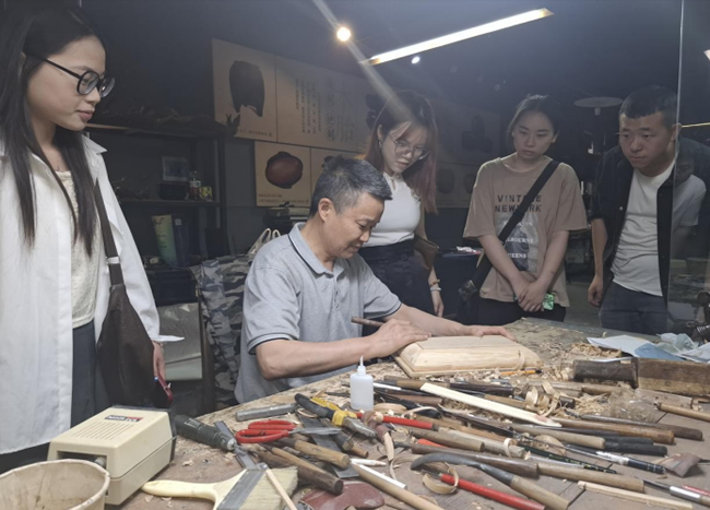 數字浪潮涌動，非遺煥發新生 長江大學團隊探索傳承新路徑
